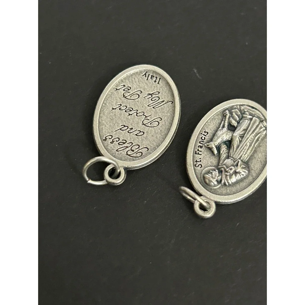 Pet Medal Silver St. Francis Bless and Protect My Pet Patron Saint Italy X 2